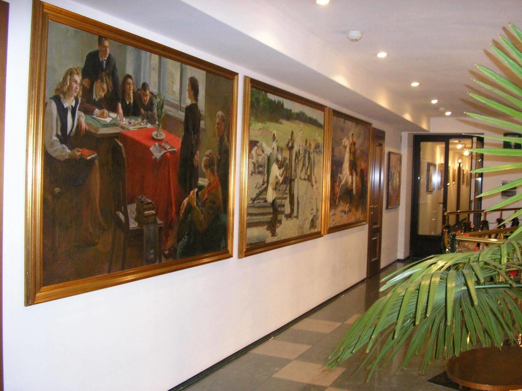 Art Hotel Academy Dnipro Exteriör bild